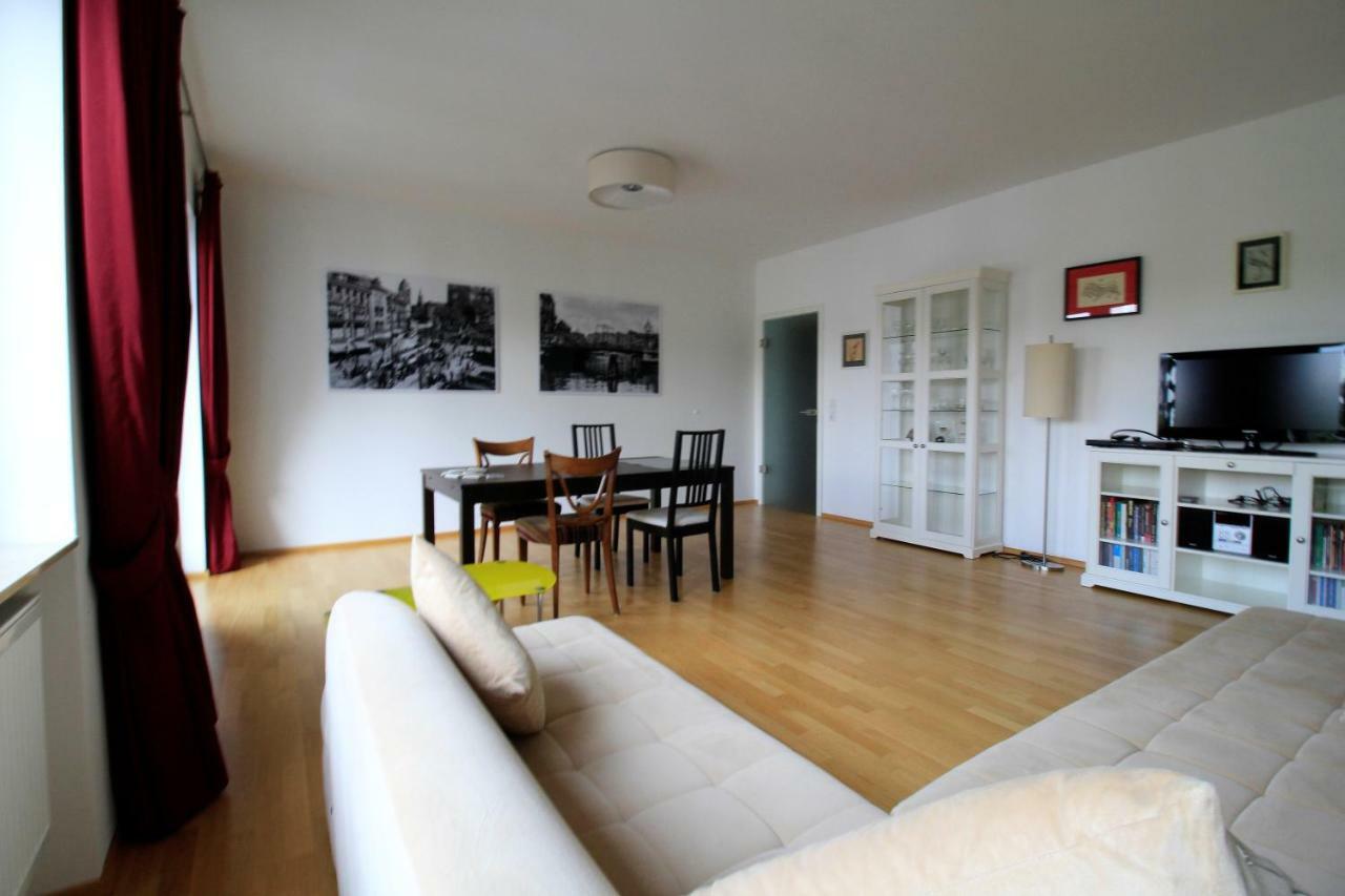 Luxury City Apartment - View Of River And Castle Würzburg Dış mekan fotoğraf